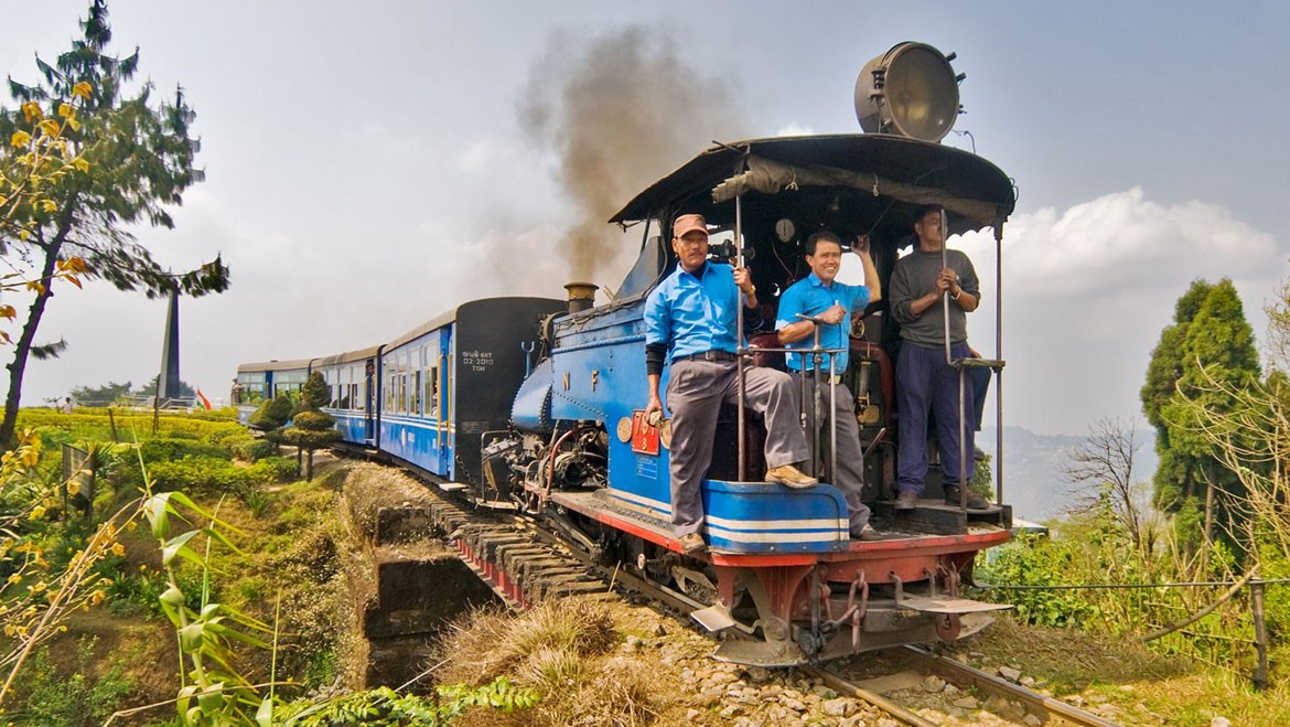 Toy train, Darjeeling